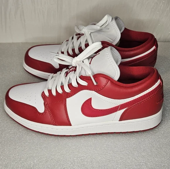 Nike Air Jordan 1 Low Retro "White Red" - Picture 3 of 9